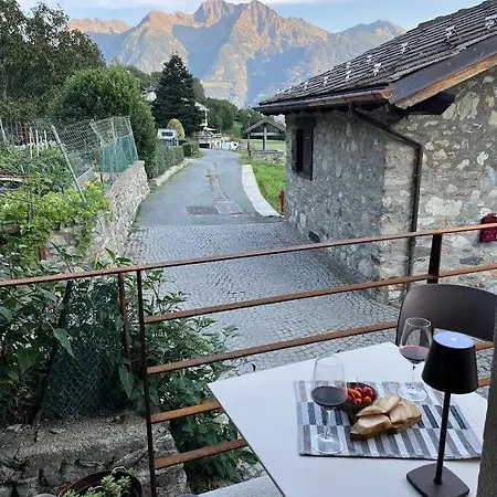 Maison Massinod, Natura E Relax 度假居 Roisan